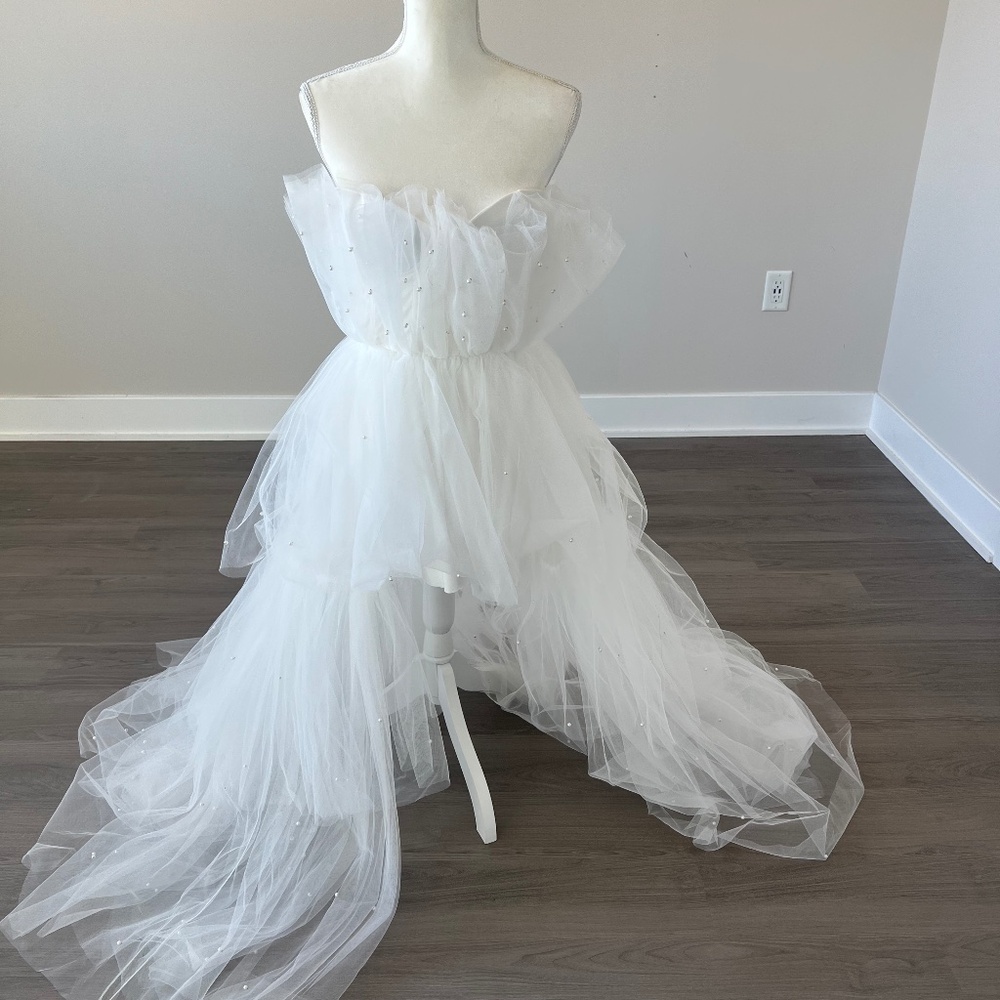 Untamed Petals High/low Pearl Embellished gown - Picture 2 of 8